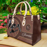 😍😍 Salon Chic: Carry Your Craft with Our Personalized Leather Handbag